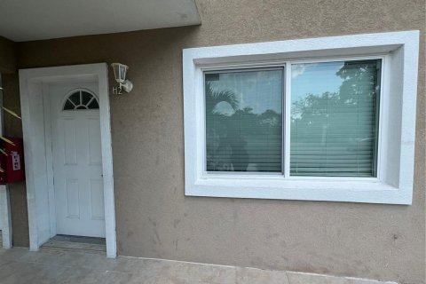 Apartamento en alquiler en South Daytona, Florida, 2 dormitorios, 80.82 m2 № 1378145 - foto 2