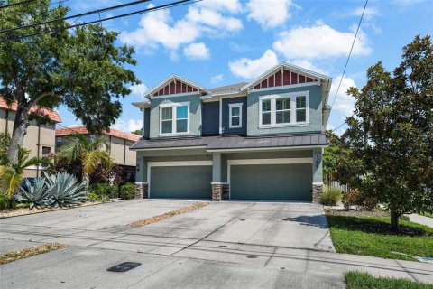 Adosado en alquiler en Tampa, Florida, 3 dormitorios, 203.55 m2 № 1378187 - foto 1