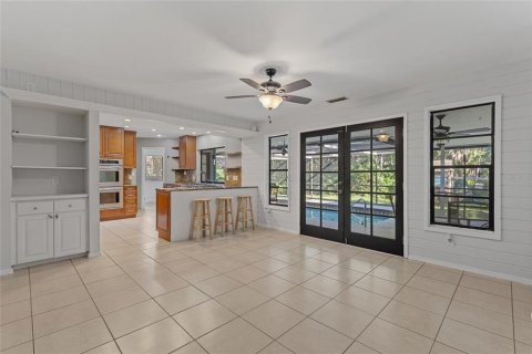 Villa ou maison à vendre à Sarasota, Floride: 3 chambres, 156.63 m2 № 1378144 - photo 13