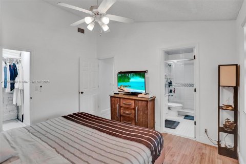 Adosado en venta en Aventura, Florida, 2 dormitorios, 127.83 m2 № 965489 - foto 15