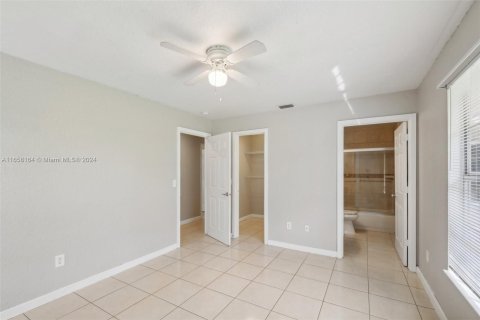 House in Loxahatchee Groves, Florida 4 bedrooms, 145.3 sq.m. № 1380550 - photo 22