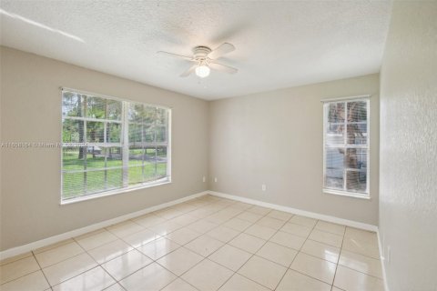 House in Loxahatchee Groves, Florida 4 bedrooms, 145.3 sq.m. № 1380550 - photo 30