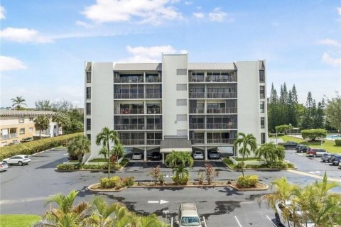 Condominio en venta en Miami, Florida, 3 dormitorios, 130.06 m2 № 1092273 - foto 15