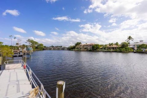 Condo in Jupiter, Florida, 1 bedroom  № 1186241 - photo 13