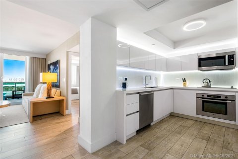 Copropriété à louer à Miami Beach, Floride: 2 chambres, 104.33 m2 № 25892 - photo 2