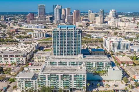 Condominio en venta en Tampa, Florida, 1 dormitorio, 86.77 m2 № 1342343 - foto 29