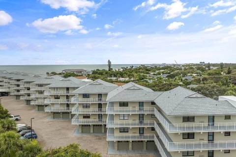 Condominio en venta en Vero Beach, Florida, 2 dormitorios, 120.77 m2 № 869287 - foto 17