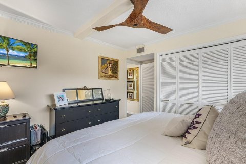 Condo in Vero Beach, Florida, 2 bedrooms  № 869287 - photo 27