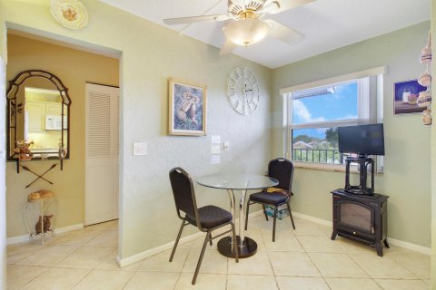 Copropriété à vendre à Delray Beach, Floride: 2 chambres, 117.61 m2 № 1014126 - photo 2