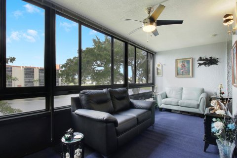 Condo in Delray Beach, Florida, 2 bedrooms  № 1014126 - photo 8