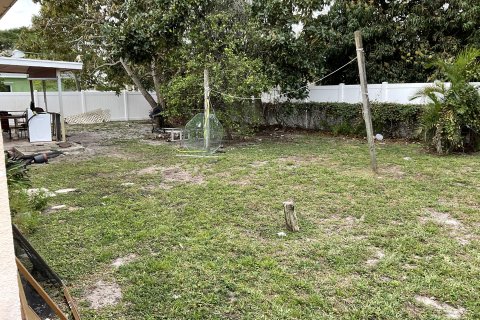 House in Delray Beach, Florida 3 bedrooms, 141.12 sq.m. № 1014081 - photo 2