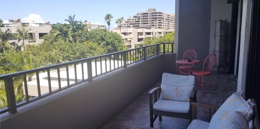 Condo in Key Biscayne, Florida, 3 bedrooms  № 1394228