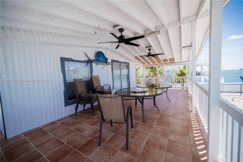 Apartment in Tavernier, Florida 3 bedrooms, 98.1 sq.m. № 1394230 - photo 13