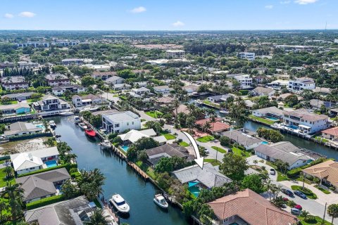 House in Boca Raton, Florida 4 bedrooms, 189.71 sq.m. № 1189926 - photo 15