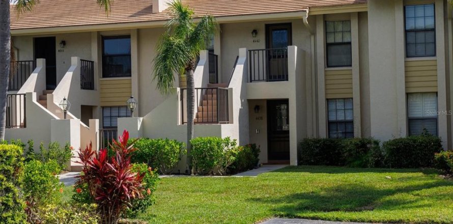 Condo in Sarasota, Florida, 2 bedrooms  № 509134