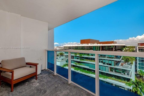 Condominio en alquiler en Miami Beach, Florida, 3 dormitorios, 109.62 m2 № 25594 - foto 25