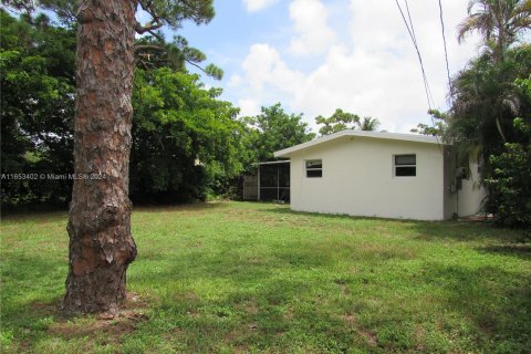 House in Fort Lauderdale, Florida 3 bedrooms, 91.42 sq.m. № 1348321 - photo 27