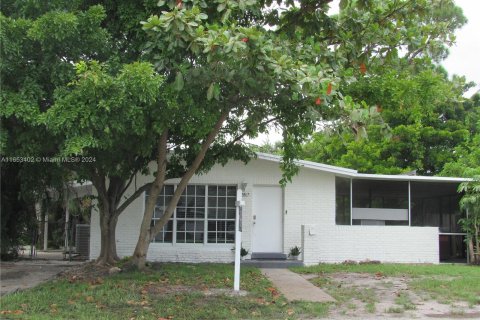 House in Fort Lauderdale, Florida 3 bedrooms, 91.42 sq.m. № 1348321 - photo 19