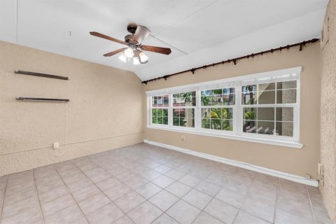 Condo in Tampa, Florida, 3 bedrooms  № 1415109 - photo 10