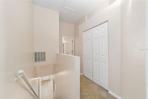 Townhouse in Gainesville, Florida 2 bedrooms, 108.88 sq.m. № 1307161 - photo 20