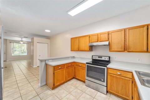 Touwnhouse à vendre à Gainesville, Floride: 2 chambres, 108.88 m2 № 1307161 - photo 16