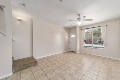 Townhouse in Gainesville, Florida 2 bedrooms, 108.88 sq.m. № 1307161 - photo 11