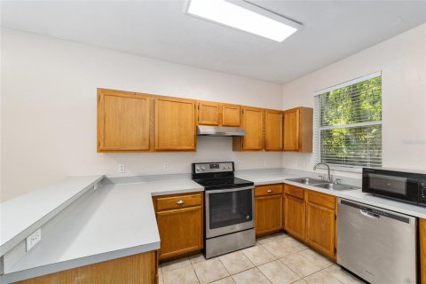 Townhouse in Gainesville, Florida 2 bedrooms, 108.88 sq.m. № 1307161 - photo 18