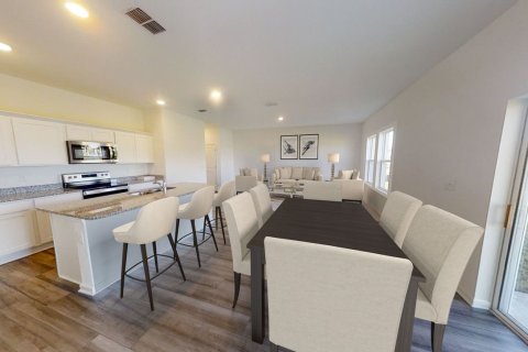 Casa en venta en Dade City, Florida, 4 dormitorios, 210 m2 № 414920 - foto 2