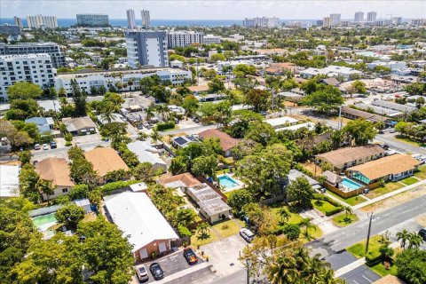 Immobilier commercial à vendre à Pompano Beach, Floride: 168.71 m2 № 1168895 - photo 13