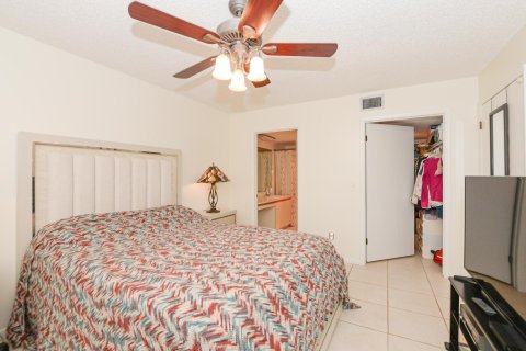 Купить кондоминиум в Хоб-Саунд, Флорида 2 спальни, 109.35м2, № 1017092 - фото 27