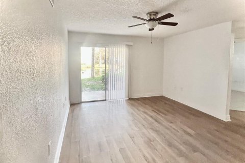 Condominio en venta en Orlando, Florida, 3 dormitorios, 107.58 m2 № 749055 - foto 10