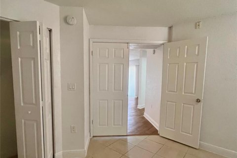 Condominio en venta en Orlando, Florida, 3 dormitorios, 107.58 m2 № 749055 - foto 9