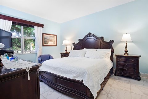 Condominio en venta en West Palm Beach, Florida, 2 dormitorios, 100.89 m2 № 967544 - foto 9
