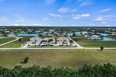 Купить земельный участок в Пунта-Горда, Флорида № 971045 - фото 13