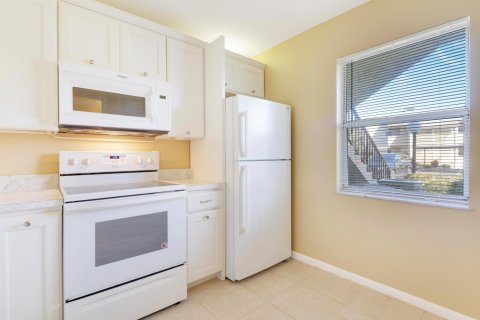 Condo in Stuart, Florida, 2 bedrooms  № 1141166 - photo 19