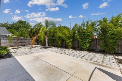 Villa ou maison à vendre à Kissimmee, Floride: 2 chambres, 107.67 m2 № 1317021 - photo 14