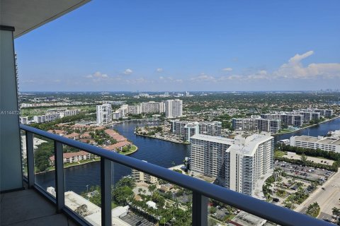 Condominio en venta en Hollywood, Florida, 2 dormitorios, 109.53 m2 № 701415 - foto 4