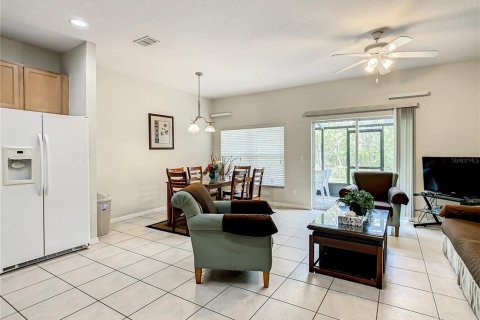 Townhouse in Kissimmee, Florida 4 bedrooms, 151.99 sq.m. № 925781 - photo 3