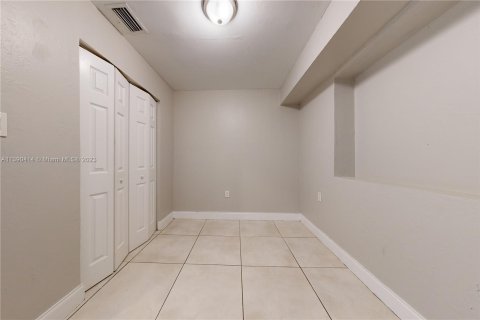 Villa ou maison à vendre à Miramar, Floride: 4 chambres, 156.26 m2 № 1380326 - photo 20