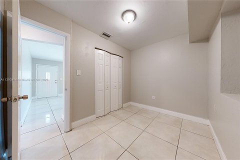 Villa ou maison à vendre à Miramar, Floride: 4 chambres, 156.26 m2 № 1380326 - photo 21