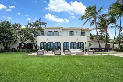 Villa ou maison à vendre à Golden Beach, Floride: 10 chambres, 1237.74 m2 № 825011 - photo 24
