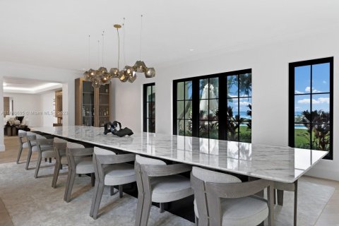 Villa ou maison à vendre à Golden Beach, Floride: 10 chambres, 1237.74 m2 № 825011 - photo 7