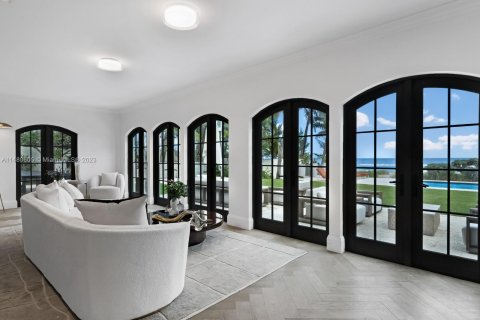Villa ou maison à vendre à Golden Beach, Floride: 10 chambres, 1237.74 m2 № 825011 - photo 3