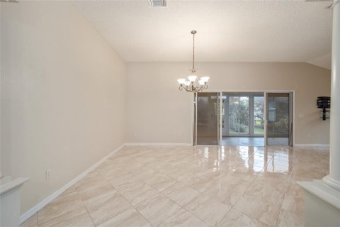 Casa en venta en The Villages, Florida, 3 dormitorios, 179.67 m2 № 1354025 - foto 23