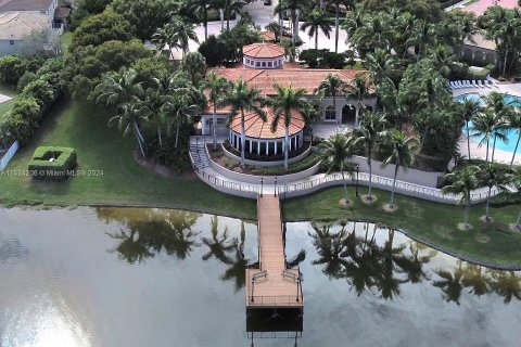 Villa ou maison à vendre à Miramar, Floride: 4 chambres, 202.53 m2 № 980653 - photo 21