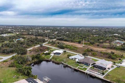 Terreno en venta en Punta Gorda, Florida № 962913 - foto 8