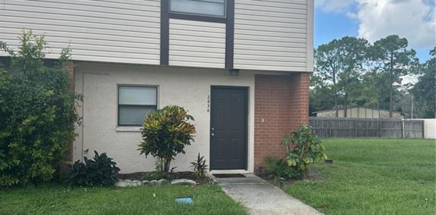 Townhouse in Tampa, Florida 3 bedrooms, 110.37 sq.m. № 1347169