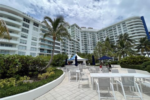 Condominio en venta en Miami Beach, Florida, 1 dormitorio, 56.67 m2 № 31389 - foto 21