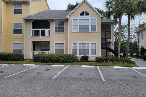 Condominio en venta en Orlando, Florida, 2 dormitorios, 86.77 m2 № 799951 - foto 1