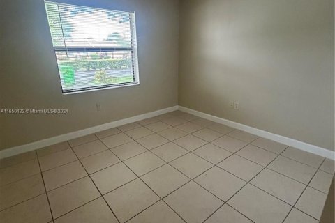 Casa en venta en Sunrise, Florida, 3 dormitorios, 106.28 m2 № 1332504 - foto 12